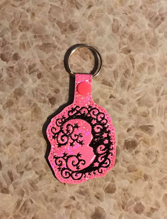 ITH Digital Embroidery Pattern For Crescent Swirl Moon Snap Tab / Key Chain, 4X4 Hoop