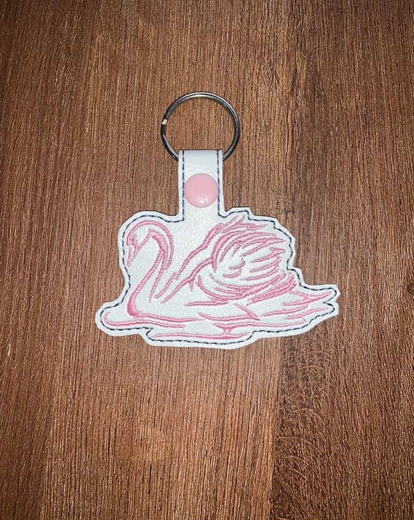 ITH Digital Embroidery Pattern for Outline Swan Snap Tab / Key Chain, 4X4 Hoop