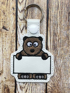 ITH Digital Embroidery Pattern for Bear with Blank Sign Snap Tab / Key Chain, 4x4 hoop