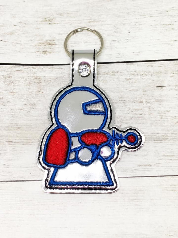 ITH Digital Embroidery Pattern for Retro Astronaut Snap Tab / Key Chain, 4x4 hoop