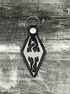 ITH Digital Embroidery Pattern for Skyrim Snap Tab / Key Chain, 4x4 hoop