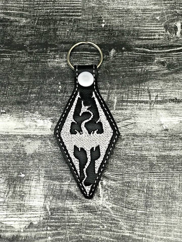 ITH Digital Embroidery Pattern for Skyrim Snap Tab / Key Chain, 4x4 hoop