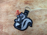 ITH Digital Embroidery Pattern for Skunk with 3D Butterfly on Nose Snap Tab / Key Chain, 4x4 hoop