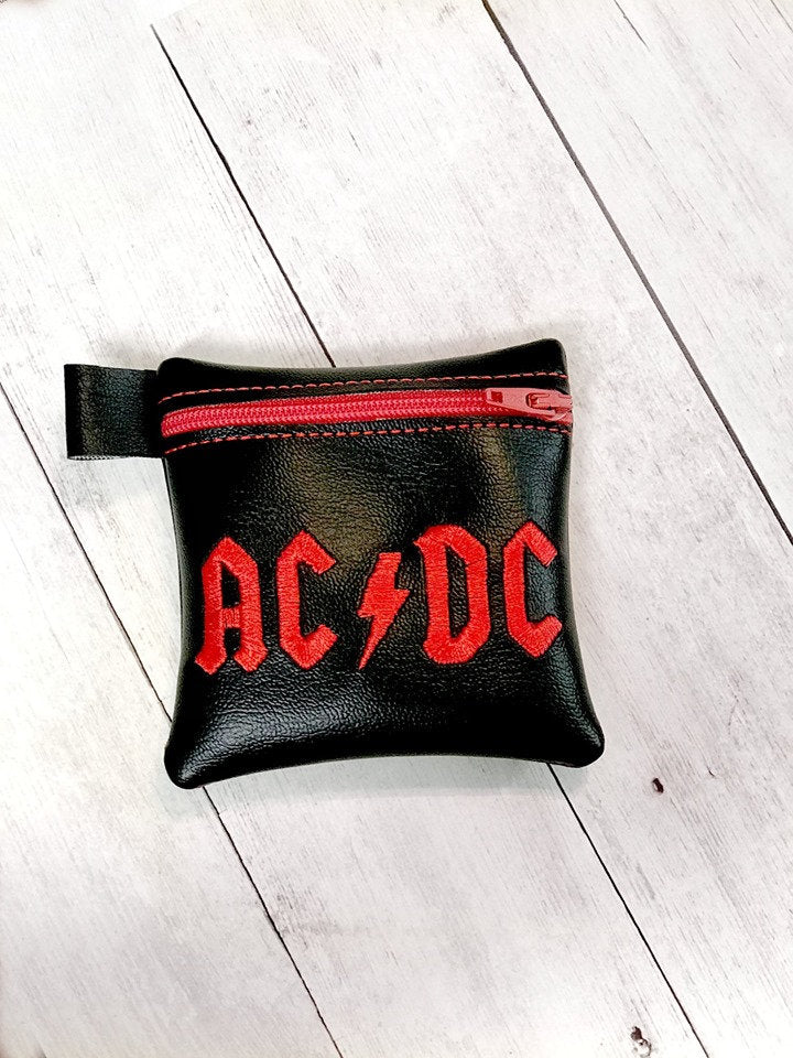 ITH Digital Embroidery Pattern for Band Zip Bag A_D_, 4x4 hoop – Bad Bobbin
