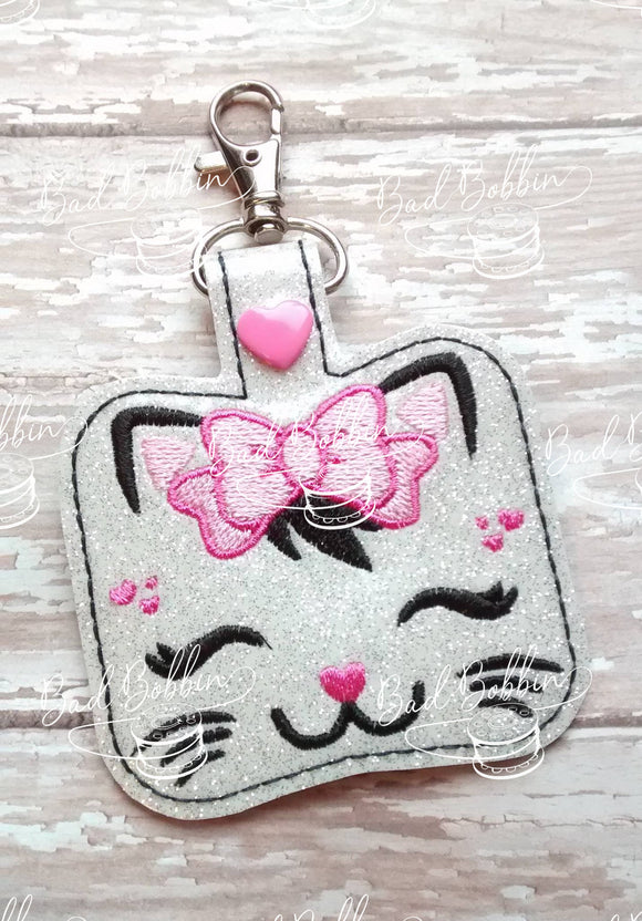 ITH Digital Embroidery Pattern for Pretty Kitty Face Snap Tab , 4X4 Hoop